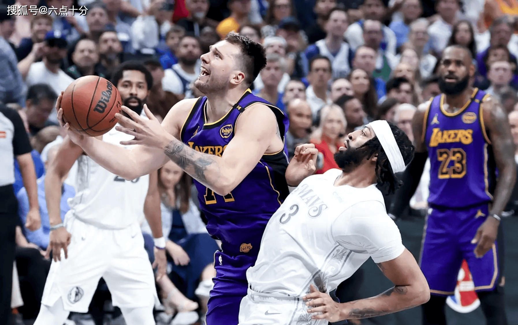 博彩-吉达国民有意米兰中场福法纳